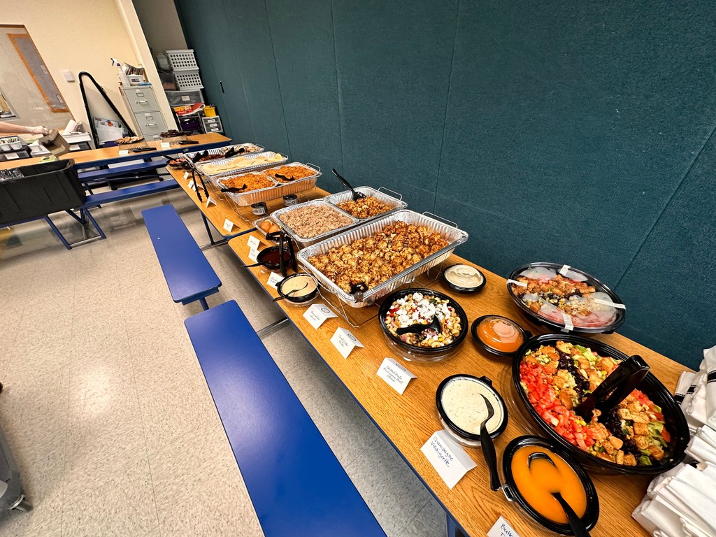 fordswicked's tweet photo. Teacher Appreciation Week is May 5th-9th! 

Treat Loudoun County's amazing teachers to a spread from Ford's. ❤️⁠
--
To see our menu, please visit: https://t.co/aRLBmTb1Lz

For more information about our food truck and catering options, please contact ana@fordsfishshack.com. https://t.co/4hziUiWOhe