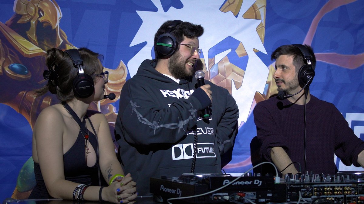 Gamesports Electrònics (@gamesportselect) on Twitter photo 🚨 JA TENIM LES FOTOS DE LES FINALS! 🚨
📸 No et perdis les millors imatges del les finals LIOP <a href="/omnium/">Òmnium Cultural</a> Challenger de LoL! Quina us agrada més?
👉 Mira l'àlbum complet aquí: flic.kr/s/aHBqjC7QKx
📷 Fotos by <a href="/glassvision_mp4/">Gonzalo Addiego | Filmmaker</a> 🚨 JA TENIM LES FOTOS DE LES FINALS! 🚨
📸 No et perdis les millors imatges del les finals LIOP <a href="/omnium/">Òmnium Cultural</a> Challenger de LoL! Quina us agrada més?
👉 Mira l'àlbum complet aquí: flic.kr/s/aHBqjC7QKx
📷 Fotos by <a href="/glassvision_mp4/">Gonzalo Addiego | Filmmaker</a>