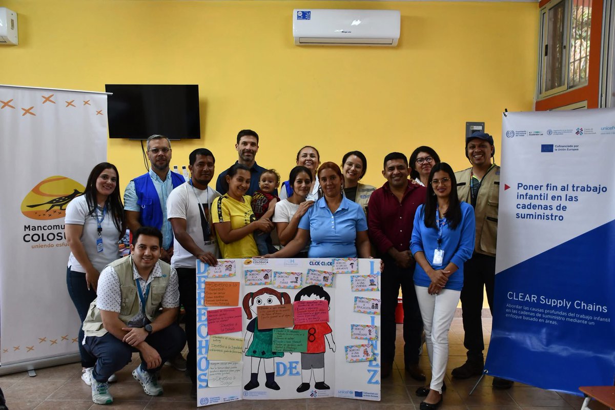 OIT_AmerCentral's tweet photo. Esta Semana en #Honduras | Representantes de @UEenHonduras visitaron el departamento de Gracias, Lempira, para observar de primera mano los avances del proyecto #ClearSupplyChains implementado por #OIT, @FAOHonduras @unicefhonduras y @ITCnews con el apoyo de la UE.
@ONUHonduras https://t.co/n916ye2Ihn