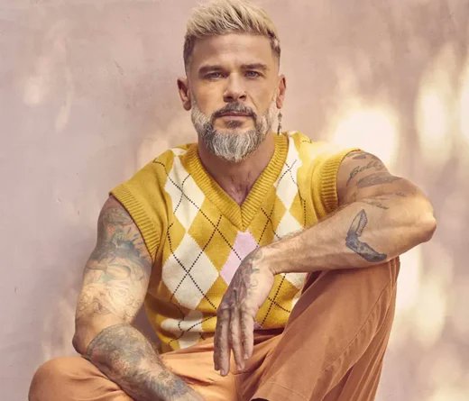 InformativosTA's tweet image. #EspectaculosTA I Pedro Capó sorprende con versión acústica de "Divina"

 Más detalles en el link.
informativosta.com.do/2025/04/04/ped…

 #PedroCapó #Divina #Éxitos  #InformativosTA