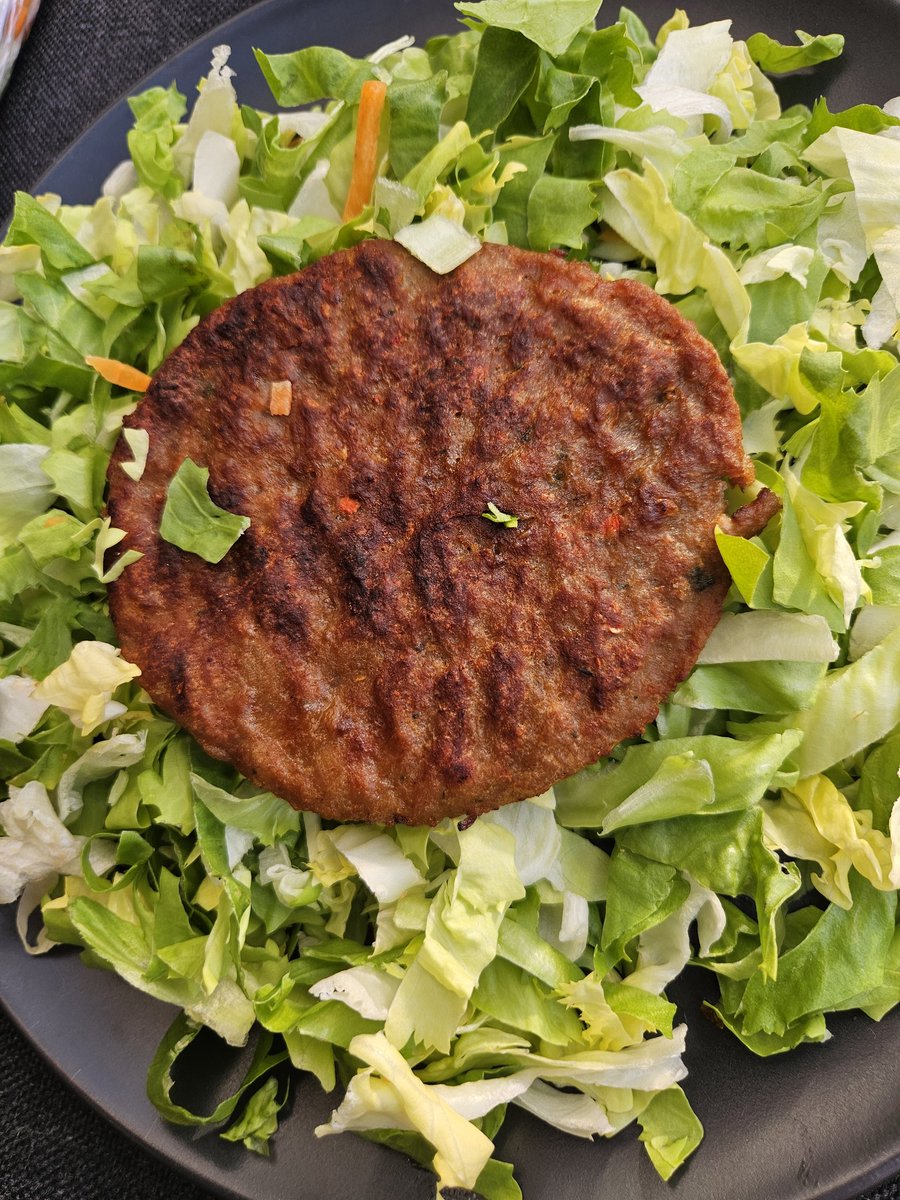 jacquelineajax's tweet image. BBQ-seizoen is gestart 🌞