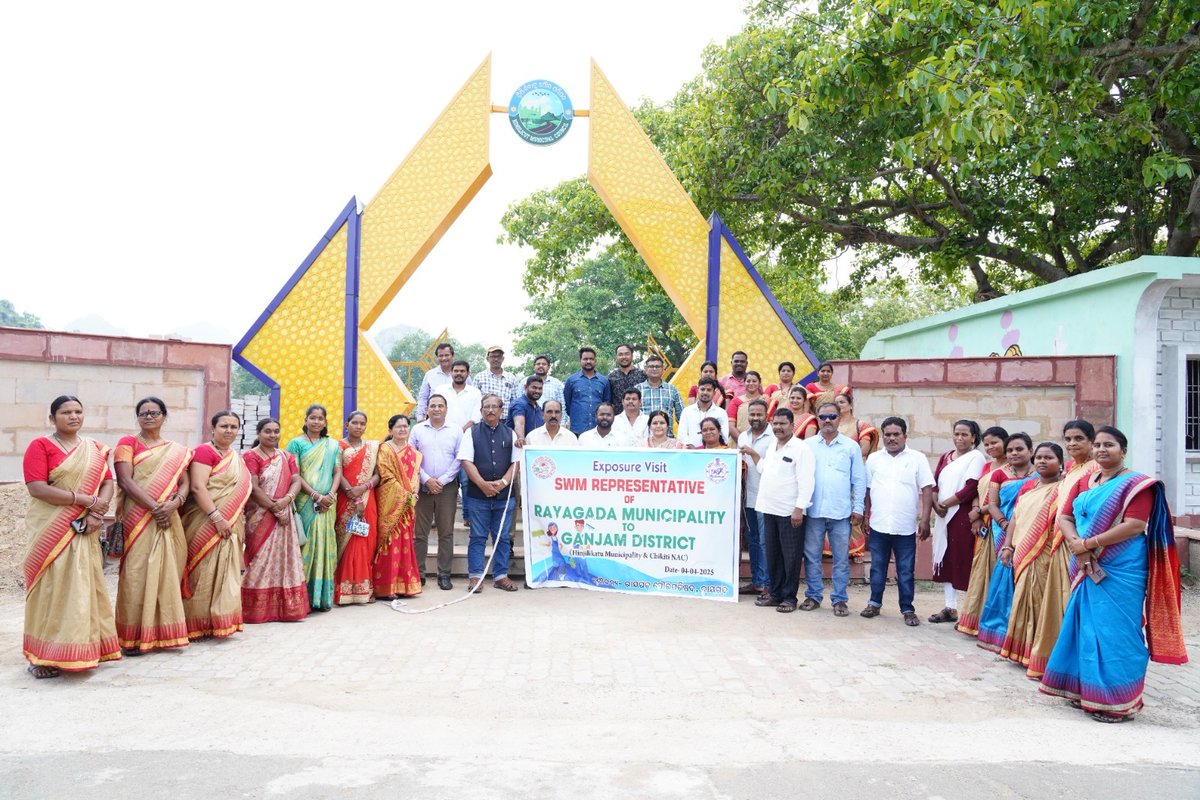 Collector & District Magistrate, Ganjam (@ganjam_admin) on Twitter photo A team from Rayagada Municipality visited Hinjilicut to explore key projects such as the MRF, Grey Water Management, Wealth Centers, and the Smart Park. They discussed good governance and best practices in sanitation, water, and waste management
<a href="/CMO_Odisha/">CMO Odisha</a> A team from Rayagada Municipality visited Hinjilicut to explore key projects such as the MRF, Grey Water Management, Wealth Centers, and the Smart Park. They discussed good governance and best practices in sanitation, water, and waste management
<a href="/CMO_Odisha/">CMO Odisha</a>