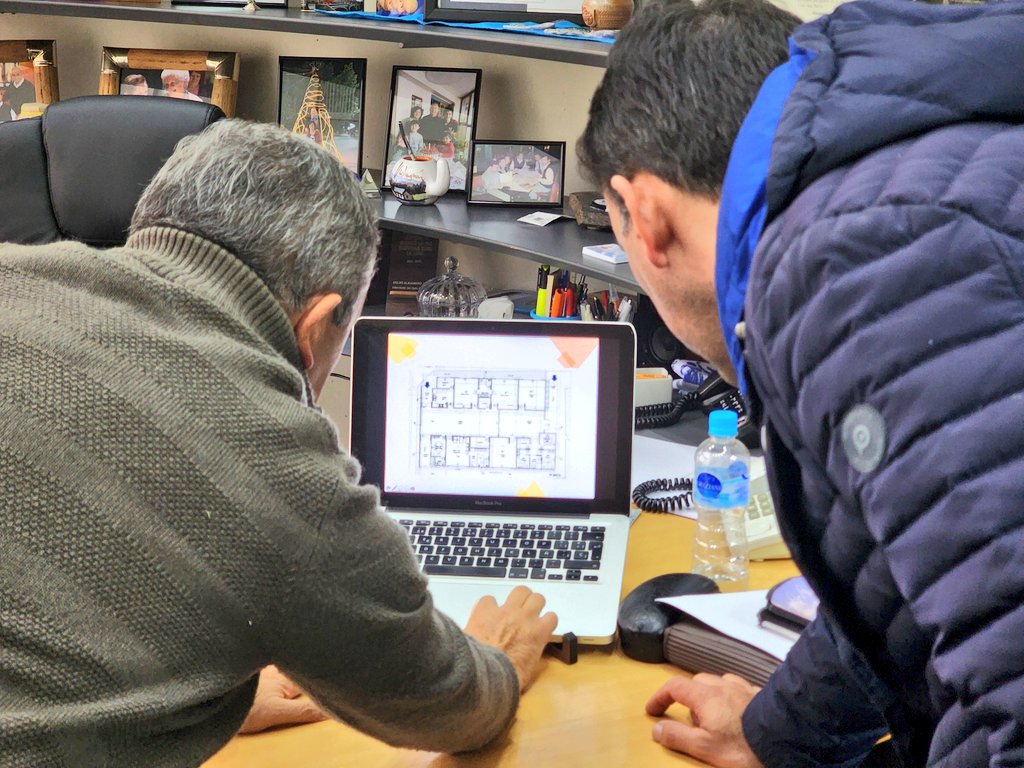 TadeoGZ's tweet image. Con el intendente de #Malargüe, Celso Jaque, hablamos del nuevo edificio destinado a nivel Inicial en el que está trabajando y distintos proyectos educativos que se realizan en el departamento.