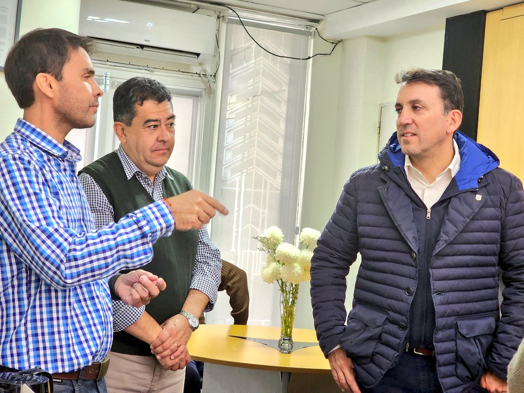 TadeoGZ's tweet image. Con el intendente de #Malargüe, Celso Jaque, hablamos del nuevo edificio destinado a nivel Inicial en el que está trabajando y distintos proyectos educativos que se realizan en el departamento.