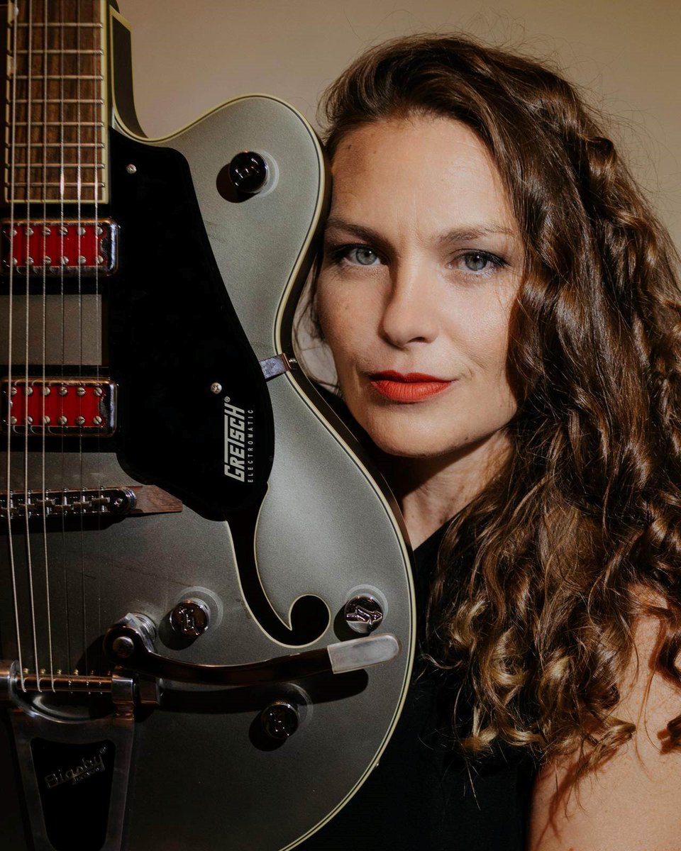 Spring has sprung and that means patio weather is here! 😎 Grab a tropical tiki drink and join us for live acoustic jams from Chad Kulscar tonight on our Rock Bar Patio from 7pm to 10pm and again Saturday night with the lovely Zelda Grey Riley. See you here!