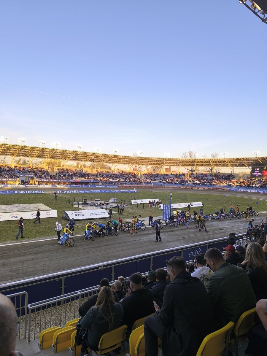 mantosiewicz95's tweet photo. Dzieją się rzeczy #IMME https://t.co/Jswi9khGqJ