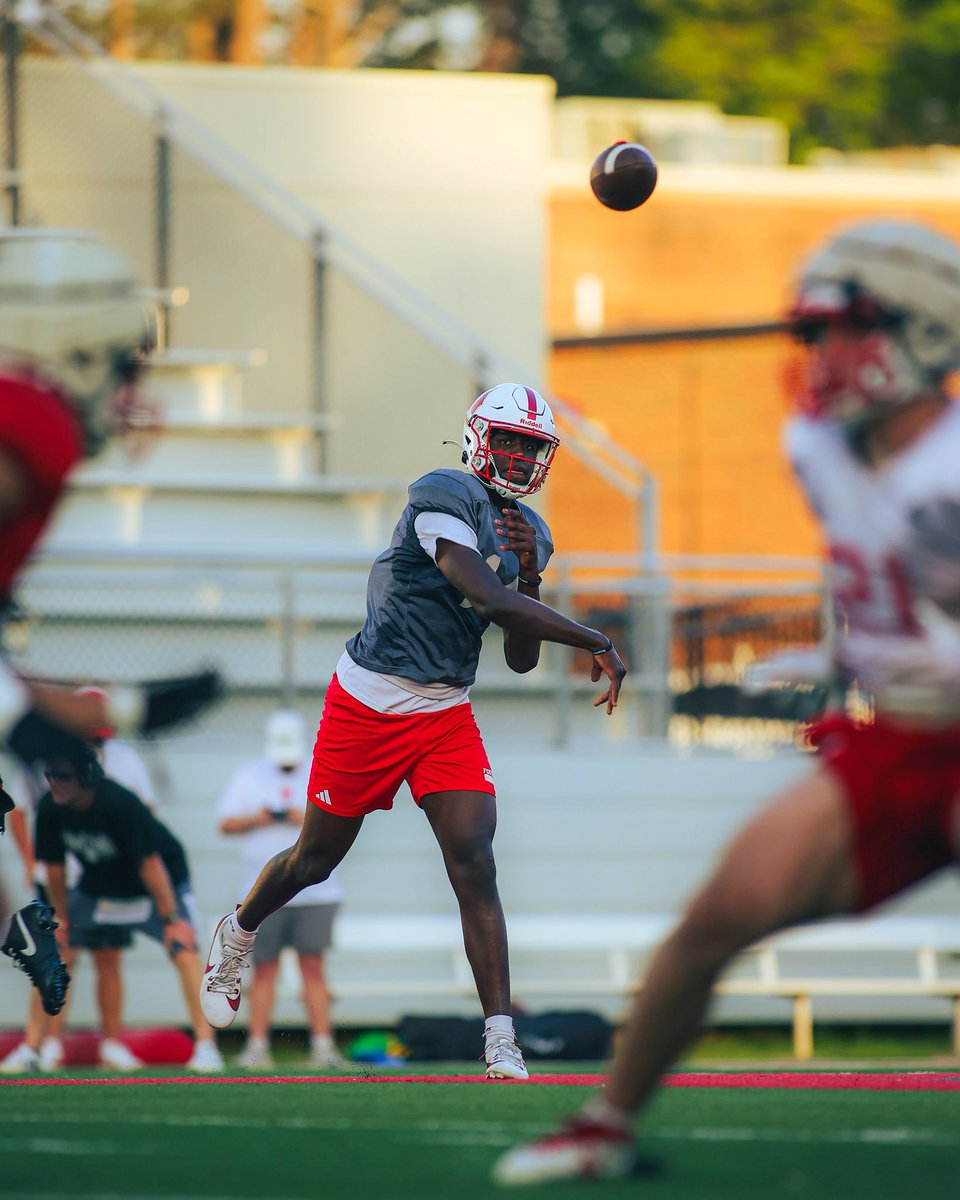 Newberry_FB's tweet image. ʟᴏᴄᴋᴇᴅ ɪɴ🔒
#WeAreOne | #getNorgetOUT🐺