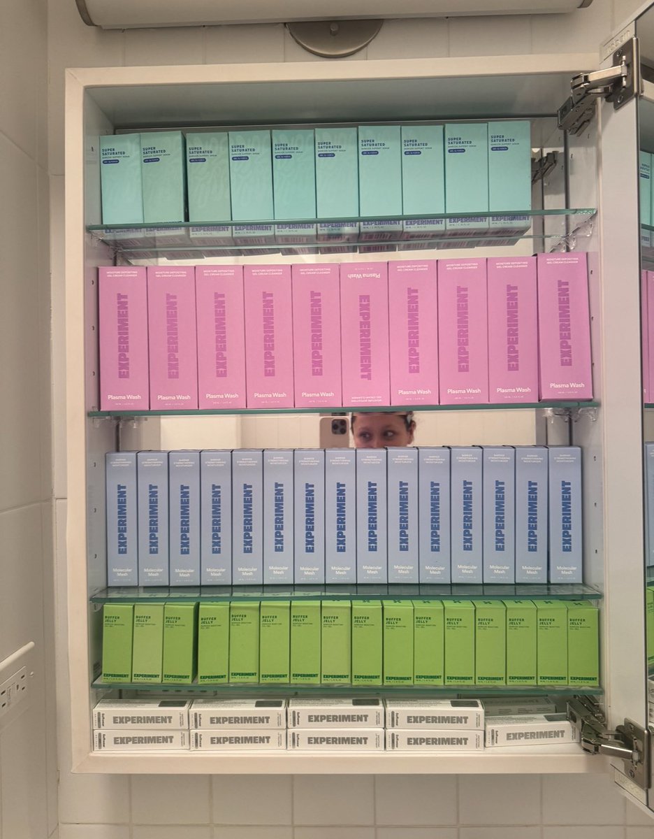 Experiment tweet media