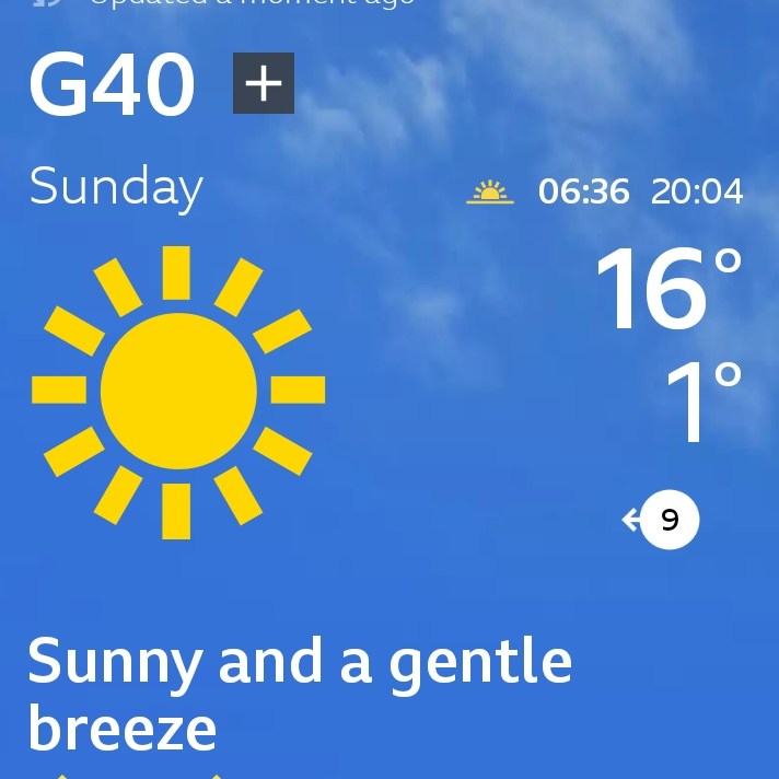 GVVTGlasgow's tweet photo. It's looking good for a sunny #SuperSunday at Bridgeton Bus Garage. As soon as the sun's oot, it's taps aff in Glasgow, and our buses are no different! Free Open Top rides to/from the City Centre. Full details including map and timetable at https://t.co/TuwP6fP0AD https://t.co/ek5beqWqIy