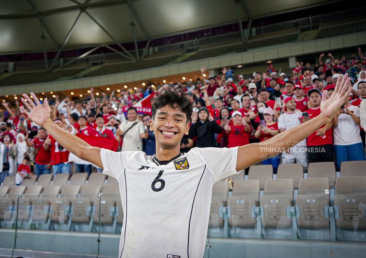 Dukungan yang luar biasa dari #GarudaFans di Jeddah 🤩👏

‣ #KitaGaruda