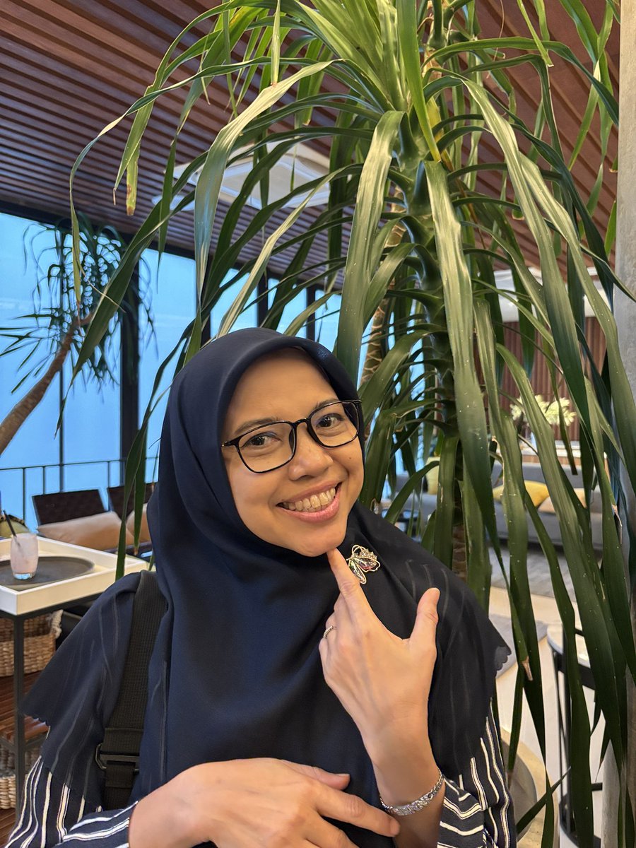 kirana anjani | #FUCKDPR #AparatKeparat tweet media
