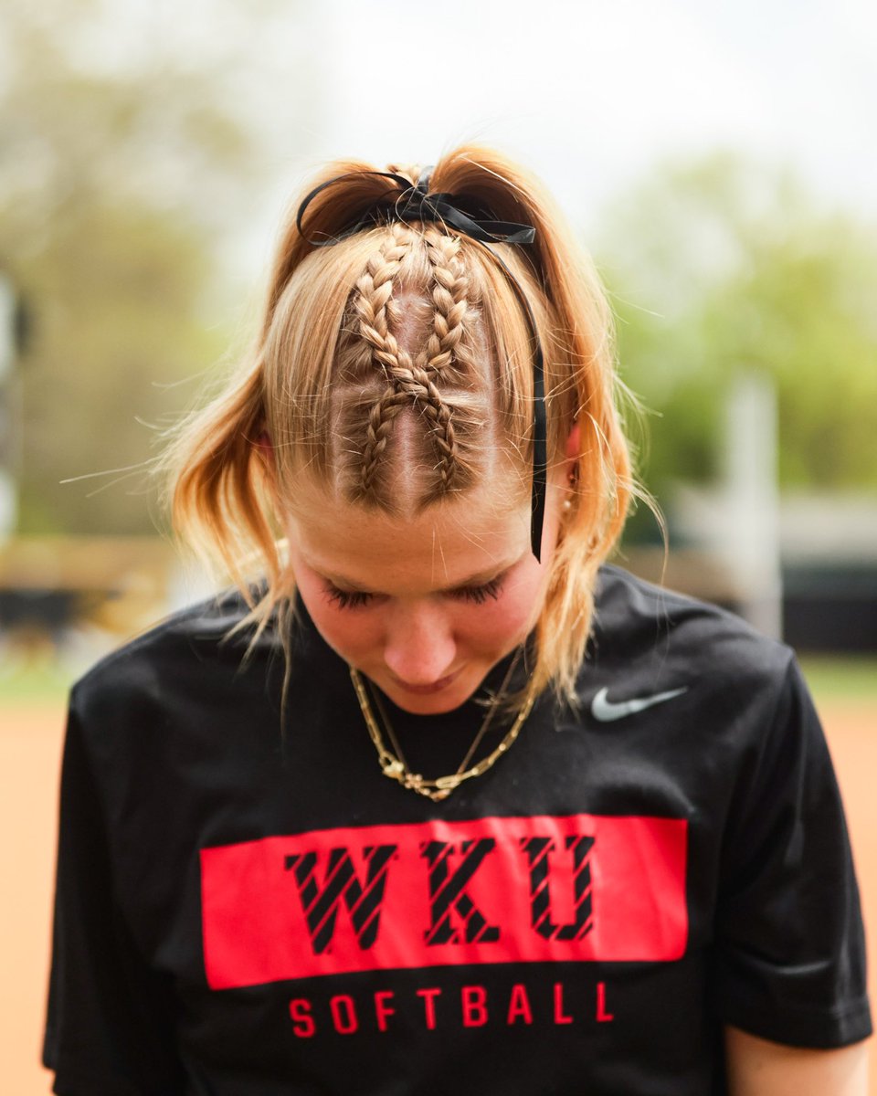Look good, feel good, play good 💁‍♀️ ✨

#GoTops | #tcb | #HairbyBargfrede