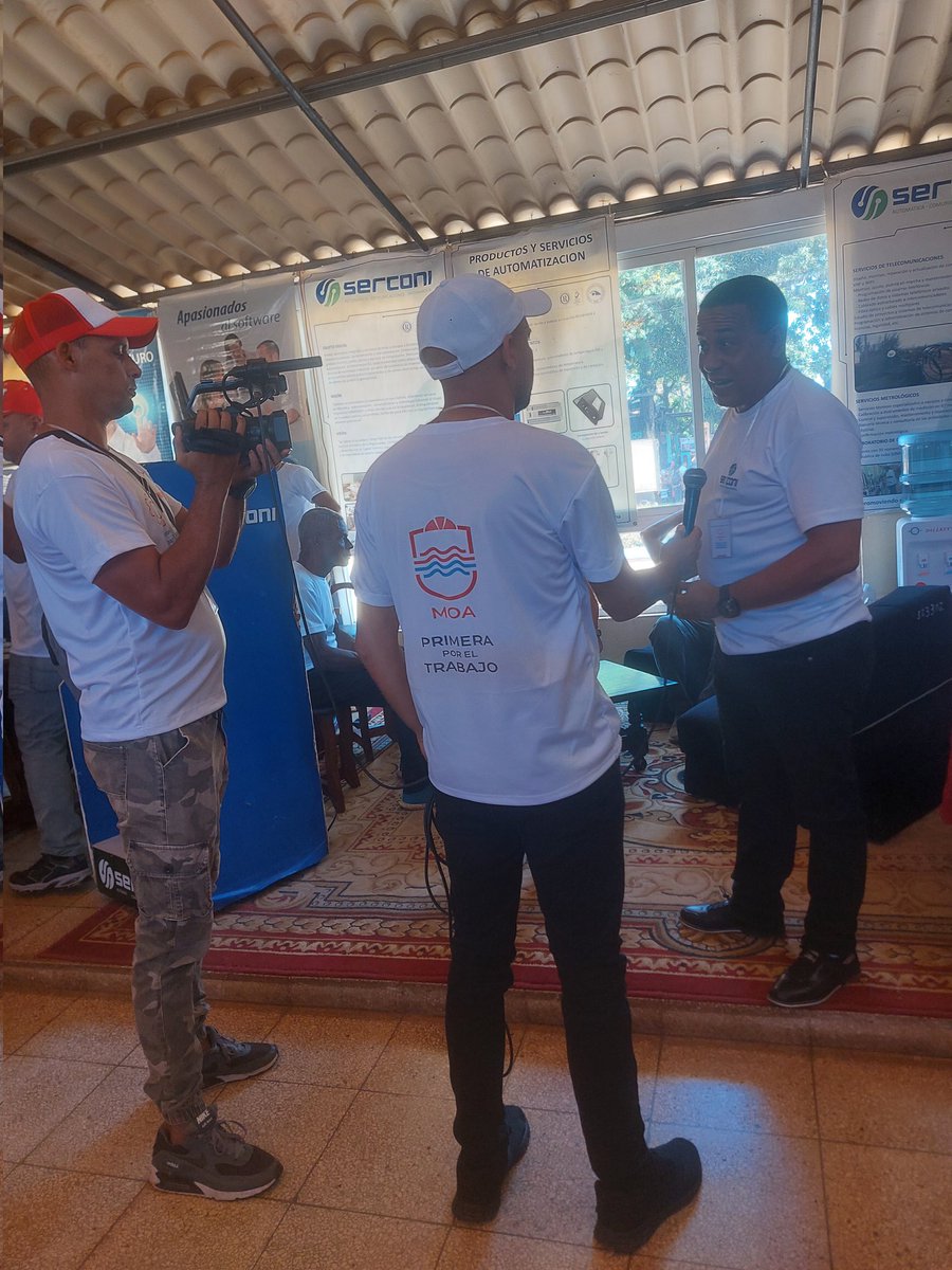 📢🇨🇺Recibimos en el stand de Serconi a personalidades del Gobierno de Moa, al Rector de la Universidad de Moa Dr. Antonio Núñez Jiménez  y al grupo de televisión Moa TV. 📌Se realiza la firma del Convenio de Colaboración entre la Universidad de Moa y  Serconi. #SerconiSomosTodos