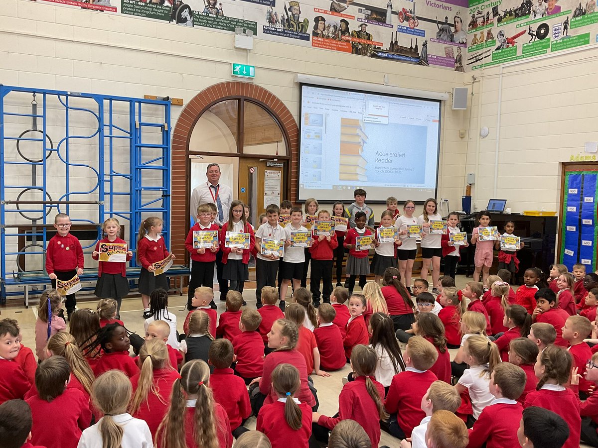 Congratulations to our well-deserved spring term reading certificate winners 🥳🏆📚 <a href="/MissWare18/">Miss Ware</a> <a href="/BoothferryPS/">Boothferry Primary #weareBoothferry</a> Happy Easter everyone 🐣🐰🍫