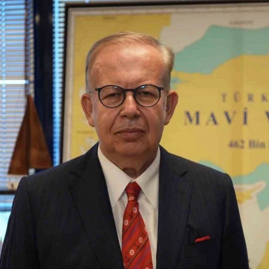 🔴 Cihat Yaycı ; “ Terörsüz Türkiye” sloganından bazılarının anladıkları;
- Türk Bayrağı isminin değiştirilmesi, 
- Türk ifadesinin geçmediği bir anayasa ve kurumlar (TSK’nın bile adının Türkiye Silahlı Kuvvetleri olarak değiştirildiği) teşkili
- “Doğu ve Güneydoğu Anadolu bizim,