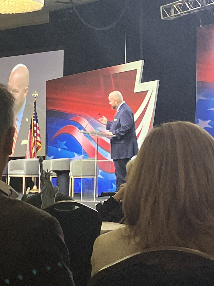 JoanneCipressi's tweet image. It was fabulous to see @ChrisStigall at #PLC2025. He opened up the conference discussing tax cuts, DOGE, crazy liberals and more.