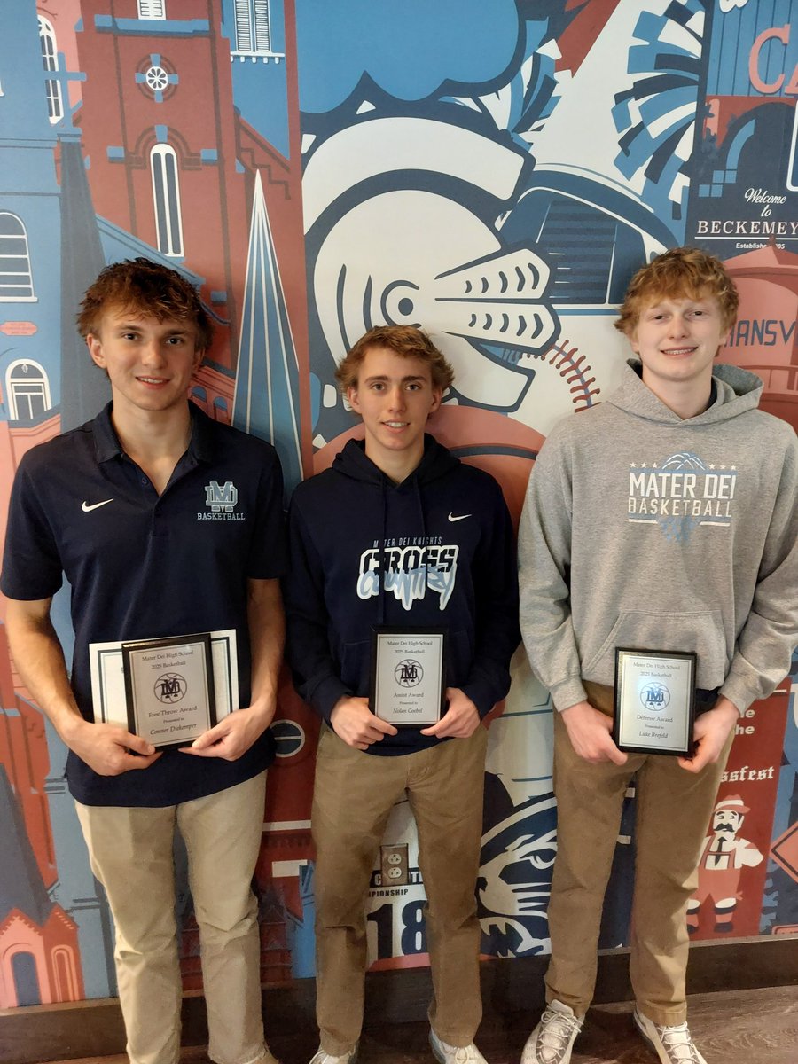 A few weeks ago we wrapped up our 2024-2025 campaign with our banquet. Thanks to Applebee’s for the hospitality!

MVP: Gavin Peppenhorst
Rebound &amp; Knight Award: Elliott Rakers
Defense Award: Luke Brefeld
Assist Award: Nolan Goebel
Free Throw Award: Conner Diekemper

#WeAreMD