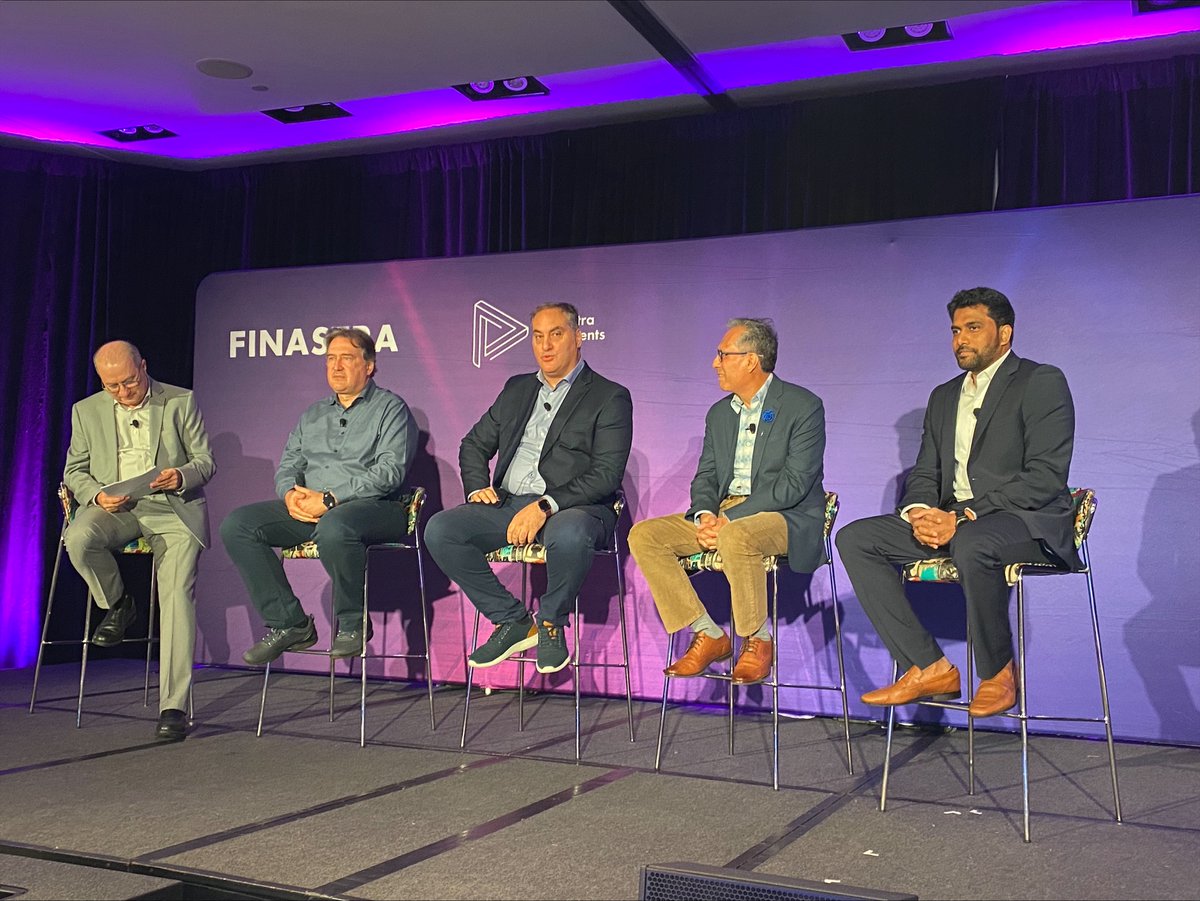 CurrentlyOrion's tweet image. Day 1 at the @FinastraFS US Payments Forum is in the books! ✔️ 

It was a great day of sharing ideas, best practices &amp;amp; real strategies for modernizing payment systems with agile technologies that drive innovation while keeping risks low.
 
Excited for Day 2! 😁 

#FinancialTech