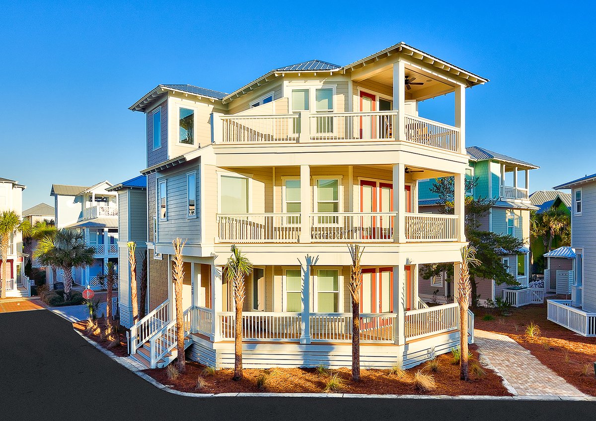 We’re eagerly counting down the days until summer {and we bet you are, too}, so to pass the time we invite you to take a tour of 135 Blue Dolphin Loop! To see more, check out our blog at ChiMarConstruction.com!