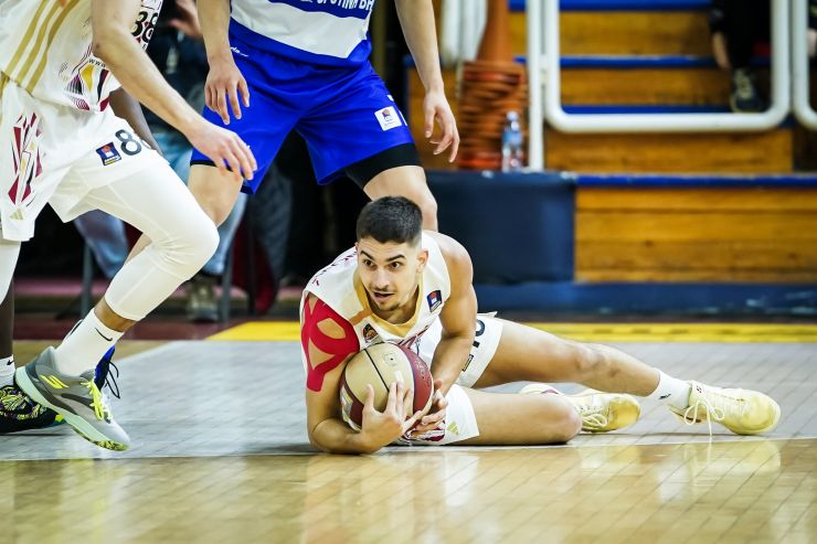 AdmiralBet ABA League (@aba_league) on Twitter photo HALFTIME: <a href="/BCFMP/">KK FMP SoccerBet</a> - <a href="/kkmornarbar/">KK Mornar Barsko zlato</a> 37:25.
Stephens 9 | Rogić & Buljević 10.
Stats: aba.tips/jre #ABALiga HALFTIME: <a href="/BCFMP/">KK FMP SoccerBet</a> - <a href="/kkmornarbar/">KK Mornar Barsko zlato</a> 37:25.
Stephens 9 | Rogić & Buljević 10.
Stats: aba.tips/jre #ABALiga