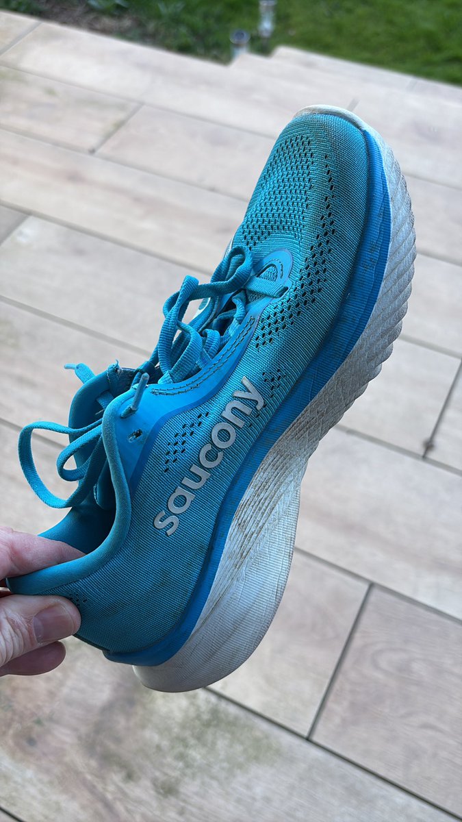 La Classe Du Lama🦙 (@maximebecquet) on Twitter photo Chaussure droite de running Saucony perdue ce soir par la fille dans Arras (stade Degouve et alentours)
Si vous tombez dessus… 🙏
<a href="/VilleArras/">Ville d'Arras</a> Chaussure droite de running Saucony perdue ce soir par la fille dans Arras (stade Degouve et alentours)
Si vous tombez dessus… 🙏
<a href="/VilleArras/">Ville d'Arras</a>