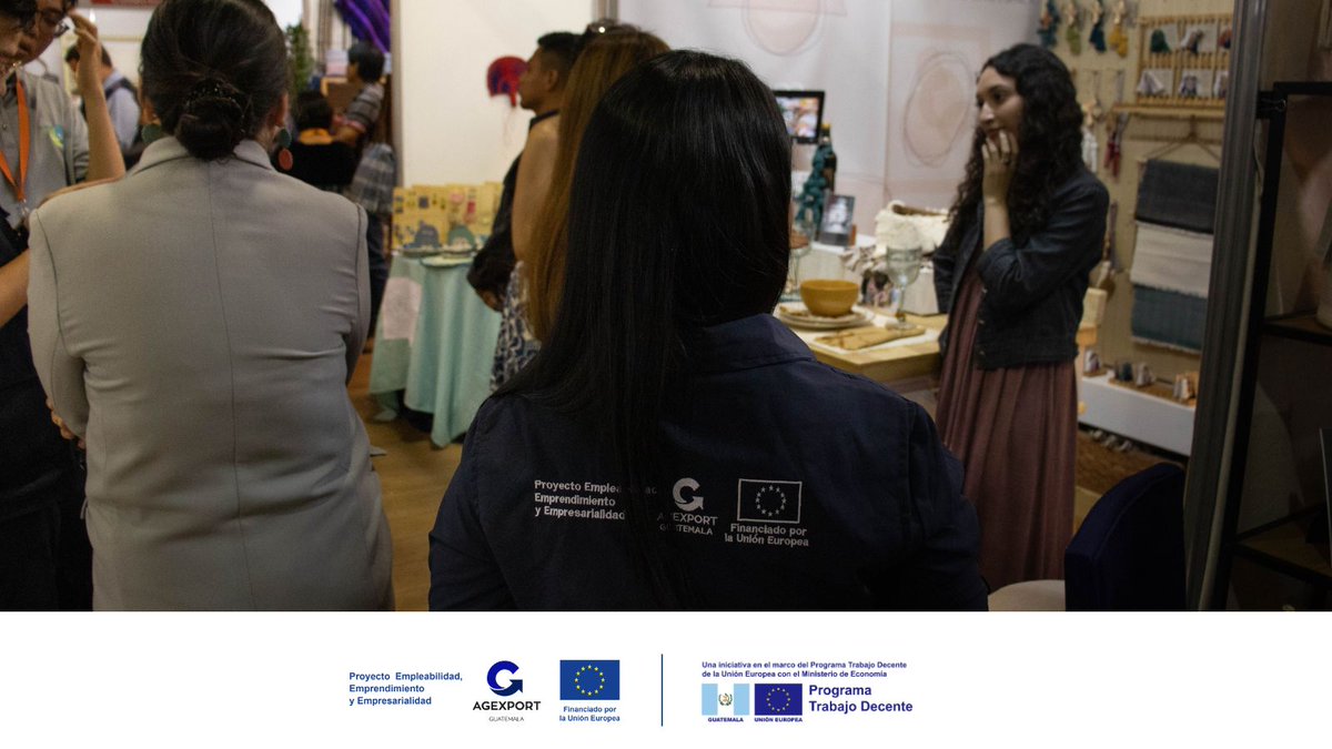AlianzasAG's tweet image. Uno de los emprendimientos apoyados en la Feria #NWC 2025 a través del Programa #TrabajoDecente de la @UEGuatemala fue Alisa Handmade, quienes con su esfuerzo de comercializar productos hechos a mano generan empleo a mujeres artesanas en San Antonio Aguas Calientes, Sacatepéquez