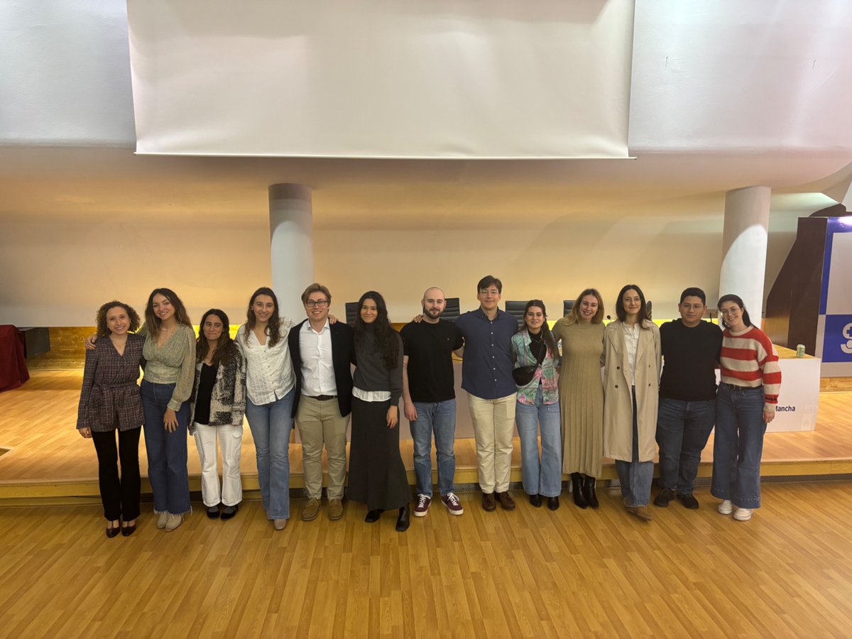 Qué orgullo como vicepresidenta ver como nuestra sociedad presenta las II Jornadas de IC #SCMC #IC ❤️❤️❤️

¡Gracias a todos por hacerlo posible! Especial mención a ponentes y organizaciones