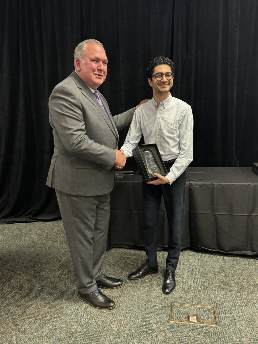 yogagirldd's tweet image. 🥳 Congrats @RKouzyMD ✨ for being honored as recipient of the #Resident Excellence Award for Professionalism! So well-deserved and fitting! 🤩🌟@ChelseaPinnix @ACKoongMDPhD @PrajnanDasMD @DrEmmaHolliday