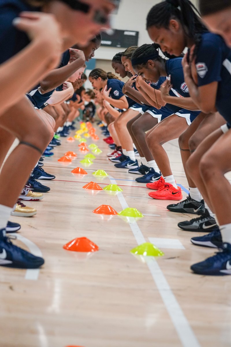 We Move 😤

📍 Tampa 🇺🇸 #USABJNT minicamp