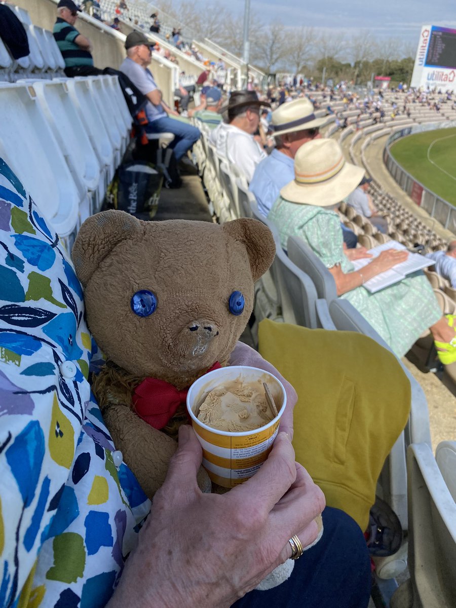 First cricket and ice cream of the year!