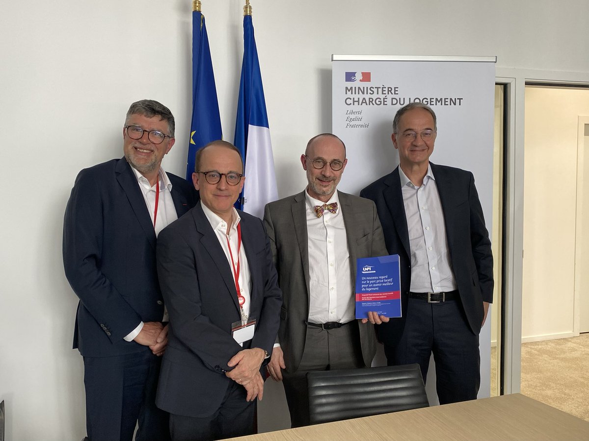 Aujourd’hui présentation par l’⁦<a href="/UNPI_FR/">UNPI France • 35 millions de propriétaires</a>⁩ et son Président Sylvain Grataloup d’un rapport contenant deux propositions de réforme de la fiscalité des bailleurs. Simplicité neutralité et universalité caractérisent le dispositif fiscal universel des revenus fonciers proposé .