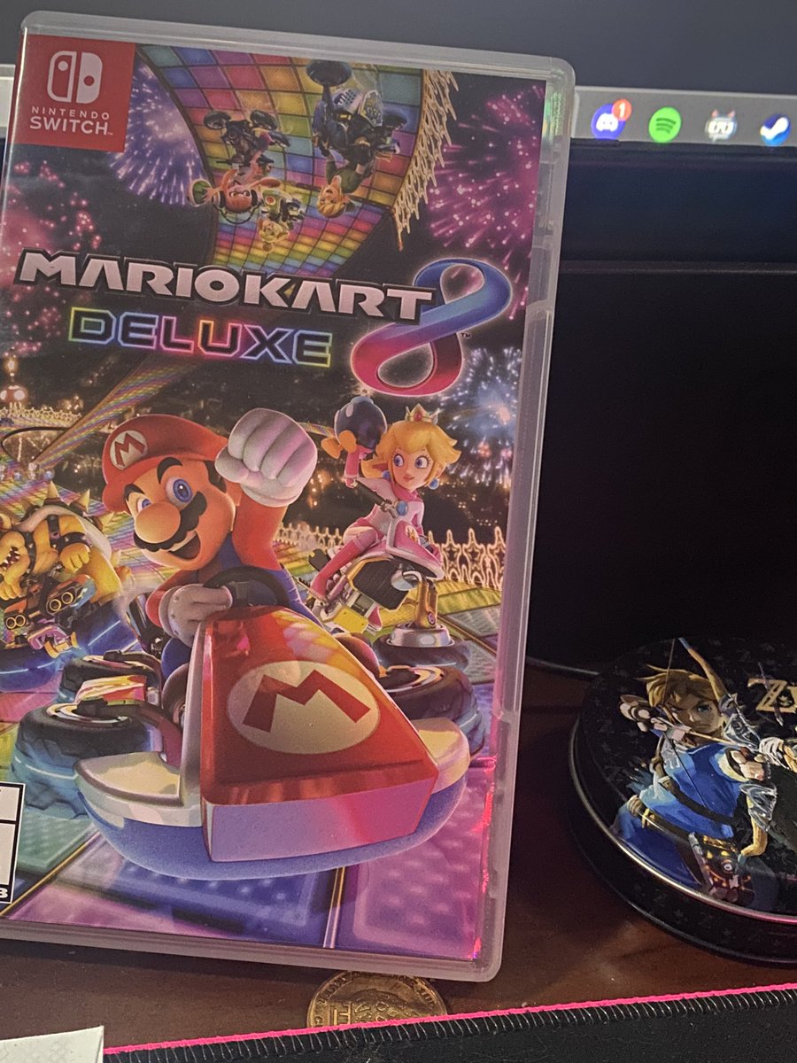 It’s my 2nd twitch anniversary!! Be sure to come join in on the fun in about 5hours on twitch!! Mario kart and other party games all night long!