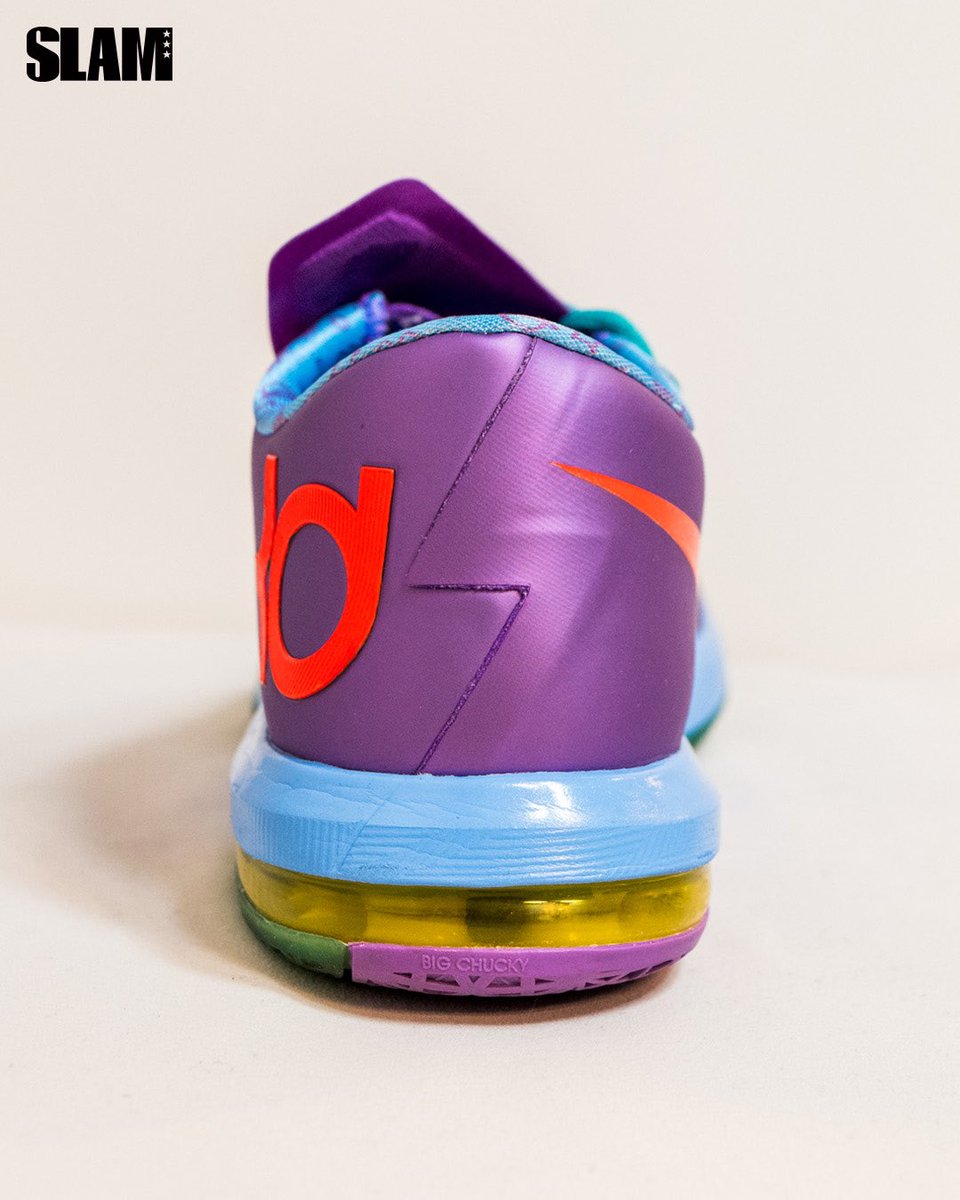 SLAMKicks's tweet image. “A baby’s gotta do what a baby’s gotta do.” 

Back when the “Rugrats” pulled up for the KD 6. #FBF