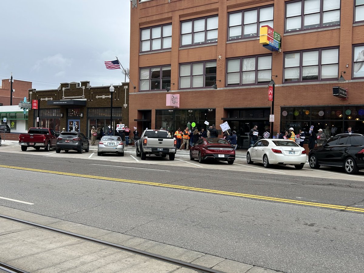 OKCOLF's tweet image. 📢 Solidarity in Action! 💪 Oklahoma workers showed up, stood strong, and made our voices heard! This is what union power looks like! 🔥 #UnionStrong #OklahomaWorkers #SolidarityForever