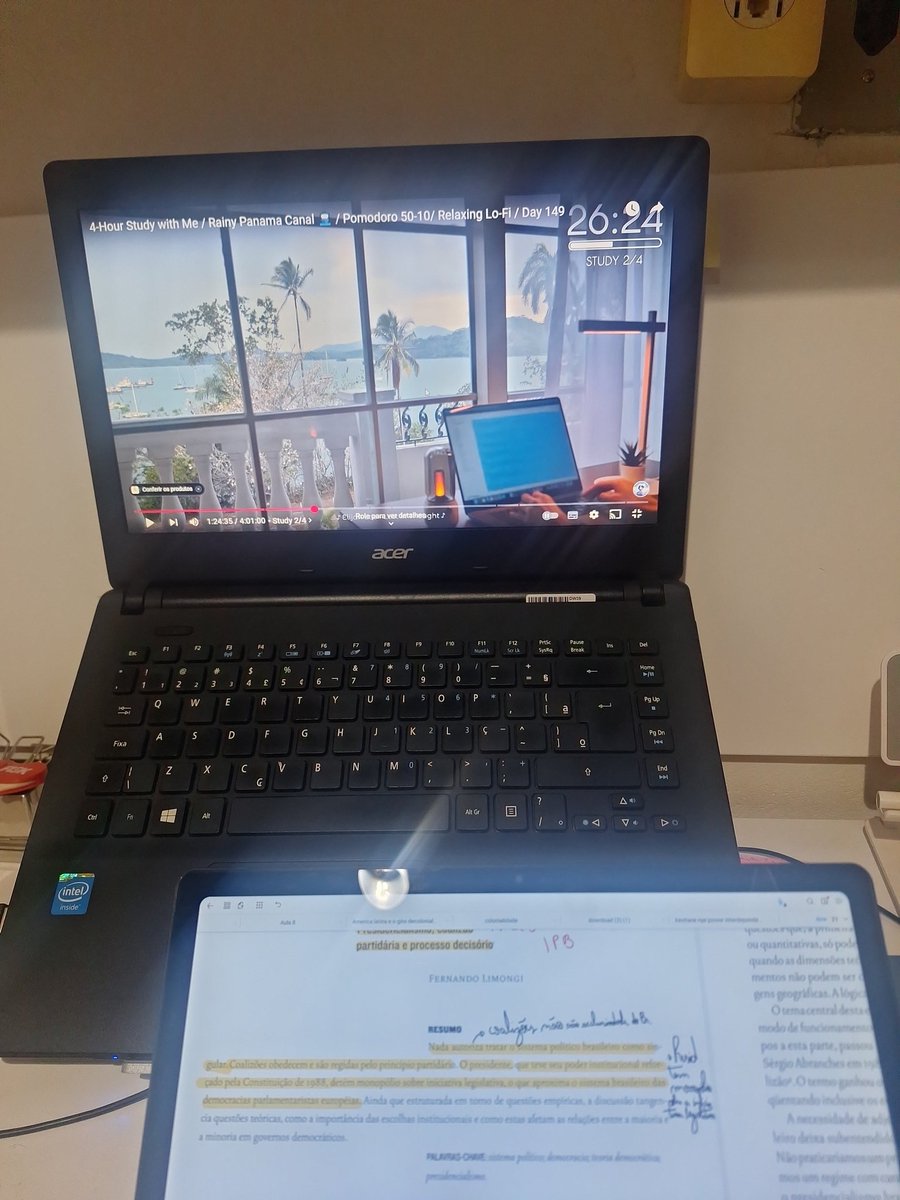 Studying Brazilian politics while watching study with me video 

#politics #collegetwt #studytwtbr #studylog
