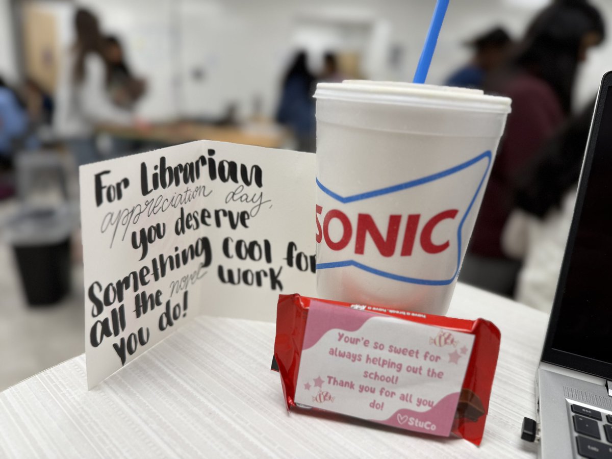 Amy Holdge tweet media