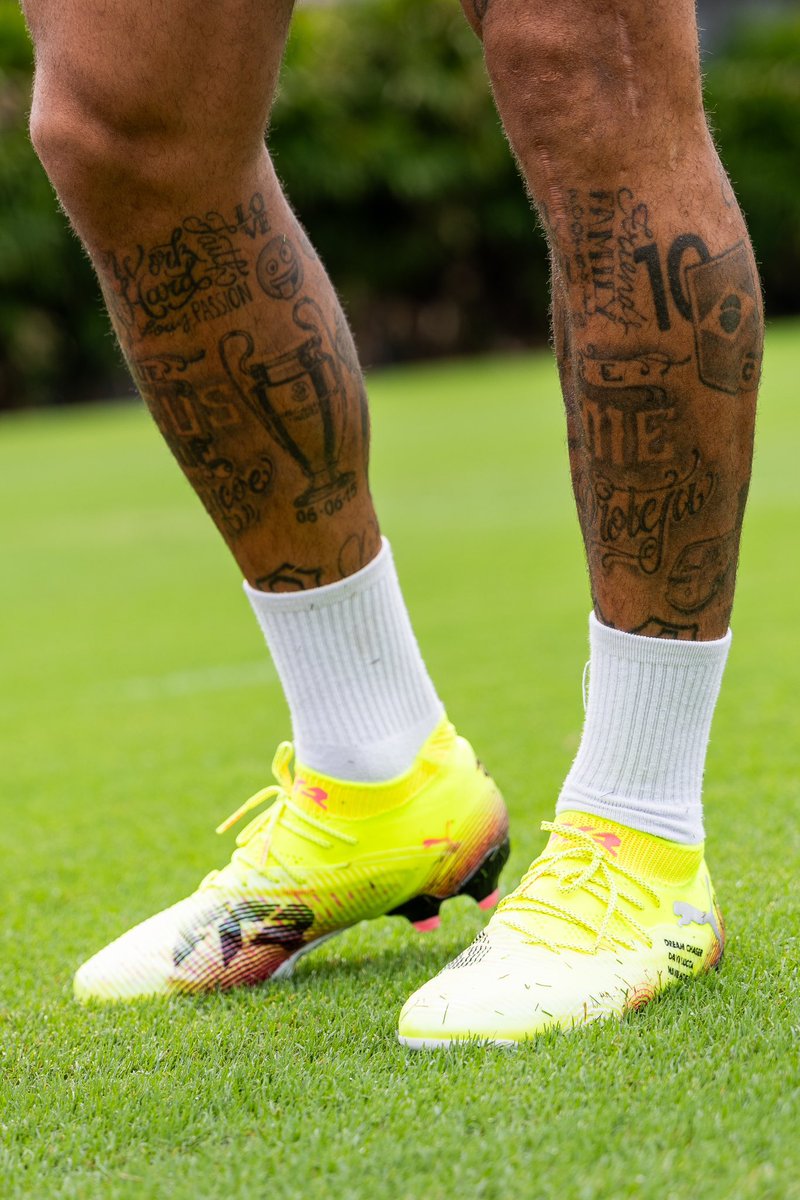 Nova parceira de Neymar Jr !
Neymar Jr new partner !
.
Introducing the new FUTURE Audacity Pack, available first on PUMA.com. 
Apresentando a nova FUTURE Audacity Pack, disponível em PUMA.com.

#neymar #neymarjr #puma #future