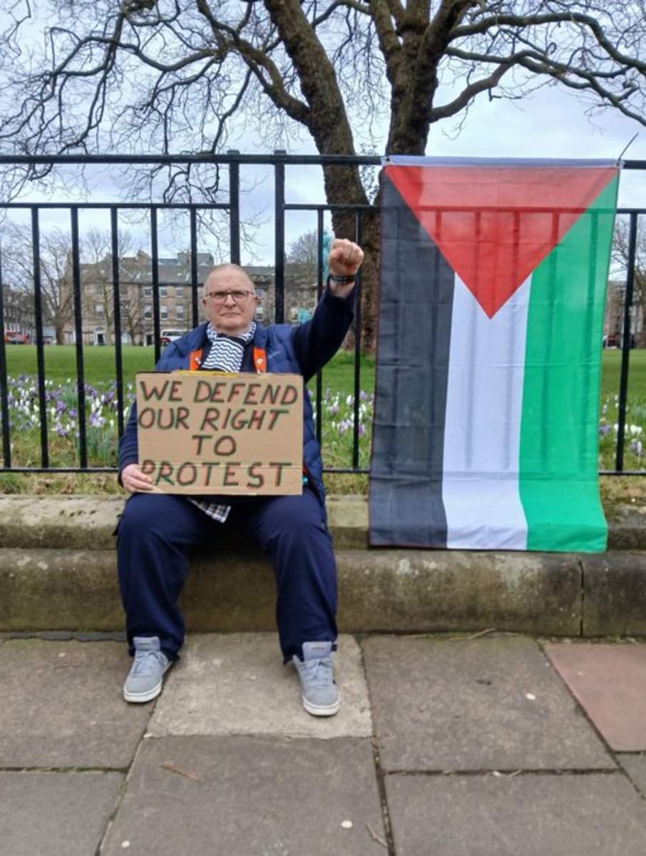 MediaofLevi's tweet photo. Stand for Palestine. Stand for humanity. https://t.co/IIIxP5xOlu