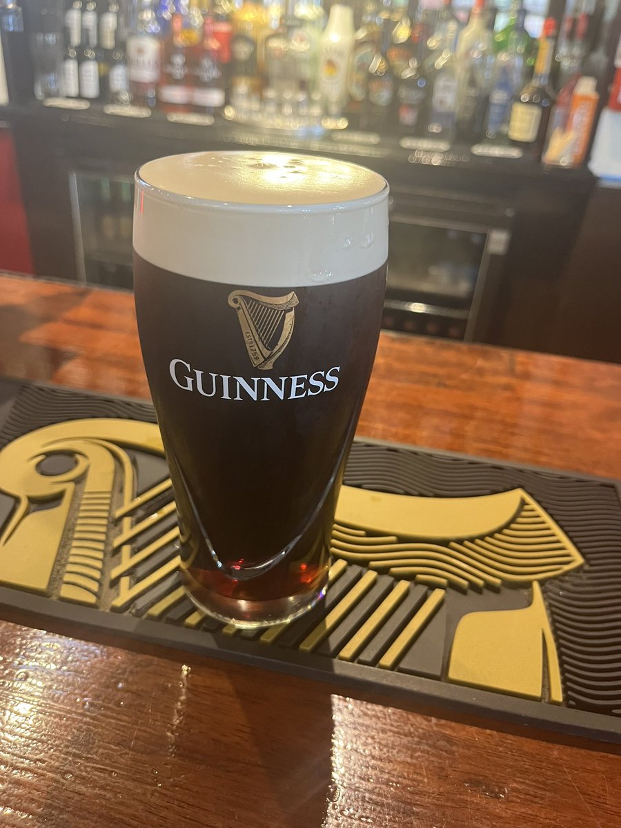 KitHiggins_'s tweet image. Cheers