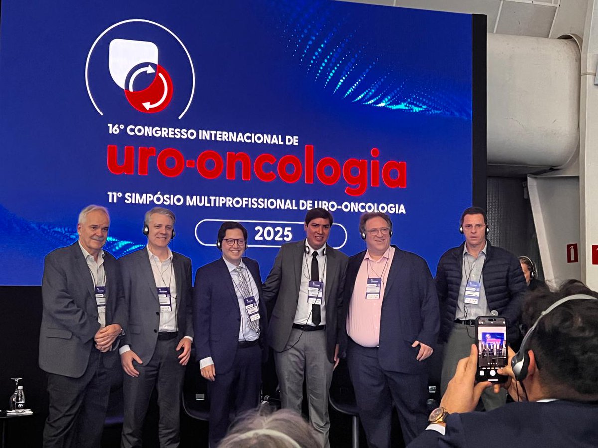 Luiz Henrique Araújo (@lhaurologia) on Twitter photo Excellent discussion on #bladdercancer enucleation #ERBT moderated by my friend <a href="/wroclawski_uro/">Marcelo Wroclawski</a> in Sao Paulo, Brazil. Are we moving towards the new gold standard?
#uroonco25 Excellent discussion on #bladdercancer enucleation #ERBT moderated by my friend <a href="/wroclawski_uro/">Marcelo Wroclawski</a> in Sao Paulo, Brazil. Are we moving towards the new gold standard?
#uroonco25