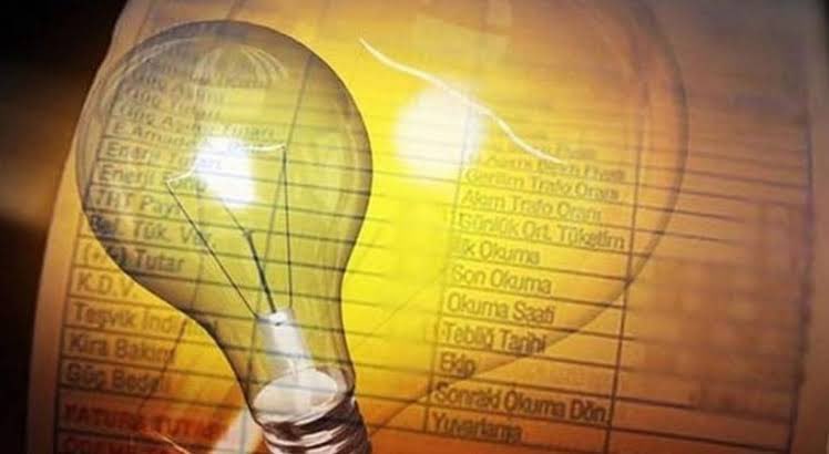 kristal_rt's tweet photo. Ampulle kararan tek ülkeyiz Elektriğe yüzde 25 zam #hükümetistifa https://t.co/vjb7kzvq6T