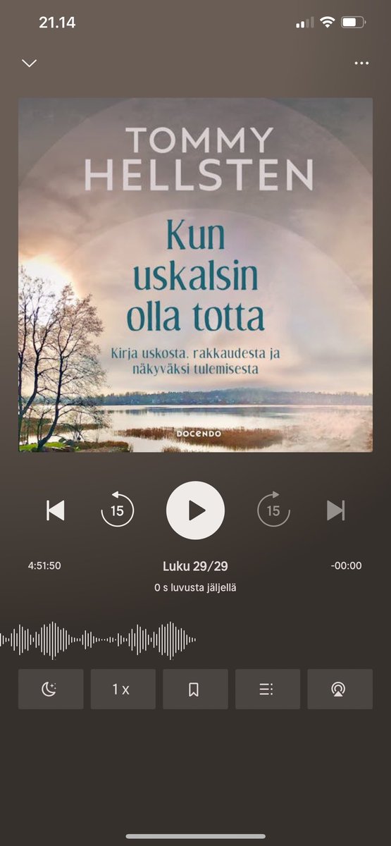 Christa Ahonen 💫 (@christaahonen) on Twitter photo Kyynelkanavien avausta. Kiitollinen tästä sanoituksesta ja erityisesti kirjan viimeisestä kappaleesta, jossa tunsin itse rusinan lailla kutistuvani ja pienenäväni. Kiitos <a href="/tommyHellsten/">tommyHellsten</a> 🌿arvostan elämäntyötäsi ja ihmisyyttäsi🌿siinä on jotain puhdasta ja kaunista Kyynelkanavien avausta. Kiitollinen tästä sanoituksesta ja erityisesti kirjan viimeisestä kappaleesta, jossa tunsin itse rusinan lailla kutistuvani ja pienenäväni. Kiitos <a href="/tommyHellsten/">tommyHellsten</a> 🌿arvostan elämäntyötäsi ja ihmisyyttäsi🌿siinä on jotain puhdasta ja kaunista