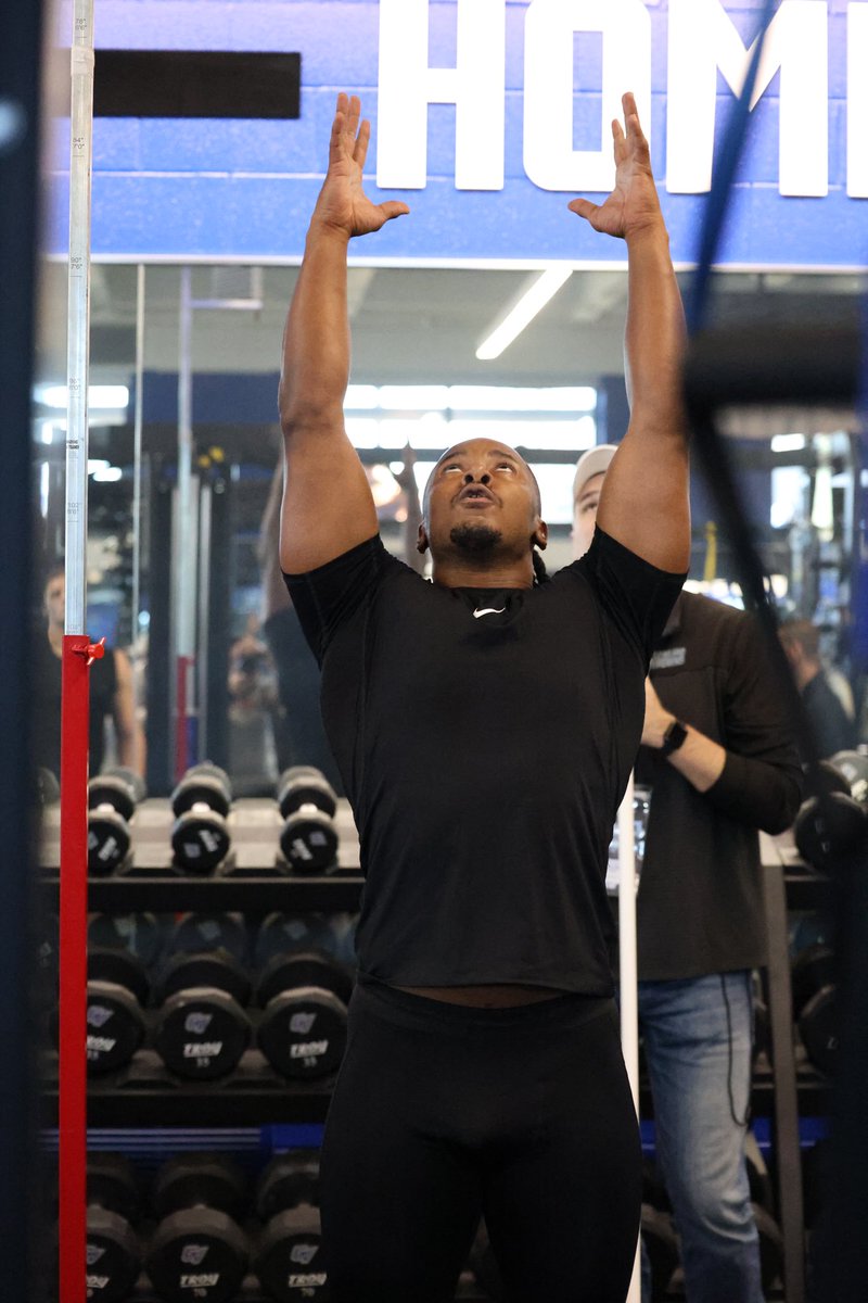 LB Combine Rankings🚨
🔥1st 3-cone: 6.90
🔥3rd Bench-Press: 25 reps
🔥3rd 20yrd Shuttle: 4.26
🚨8th Broad: 9-11
🚨11th Vertical: 33’
<a href="/MRittCGS/">Mike Rittelmann</a> <a href="/CGSAllStar/">The College Gridiron Showcase</a> 

youtu.be/cXgZoSlBEt8?si…