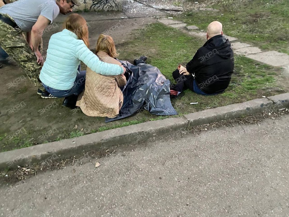 Russia killed at least 12 people in Ukrainian city of Kryvyi Rih, 6 children among them, targeting living area. <a href="/POTUS/">President Donald J. Trump</a> do you really believe in Putin good will to stop the war? Atrocity proved opposite.