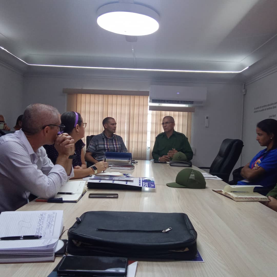 MES (@cubames) on Twitter photo 📸🇨🇺 Control Integral del Estado Mayor Nacional de la Defensa Civil en <a href="/UNAH_Cuba/">Universidad Agraria de La Habana - UNAH</a> <a href="/CubaGemes/">OSDE GEMES CUBA</a> y <a href="/univrsdadvarona/">Universidad de Ciencias Pedagógicas E. J. Varona</a> para presentar las acciones del plan de reducción de desastres y cómo se implementa en cada institución.
#UniversidadCubana
<a href="/CubaCivil/">Defensa Civil Cuba</a> 📸🇨🇺 Control Integral del Estado Mayor Nacional de la Defensa Civil en <a href="/UNAH_Cuba/">Universidad Agraria de La Habana - UNAH</a> <a href="/CubaGemes/">OSDE GEMES CUBA</a> y <a href="/univrsdadvarona/">Universidad de Ciencias Pedagógicas E. J. Varona</a> para presentar las acciones del plan de reducción de desastres y cómo se implementa en cada institución.
#UniversidadCubana
<a href="/CubaCivil/">Defensa Civil Cuba</a>
