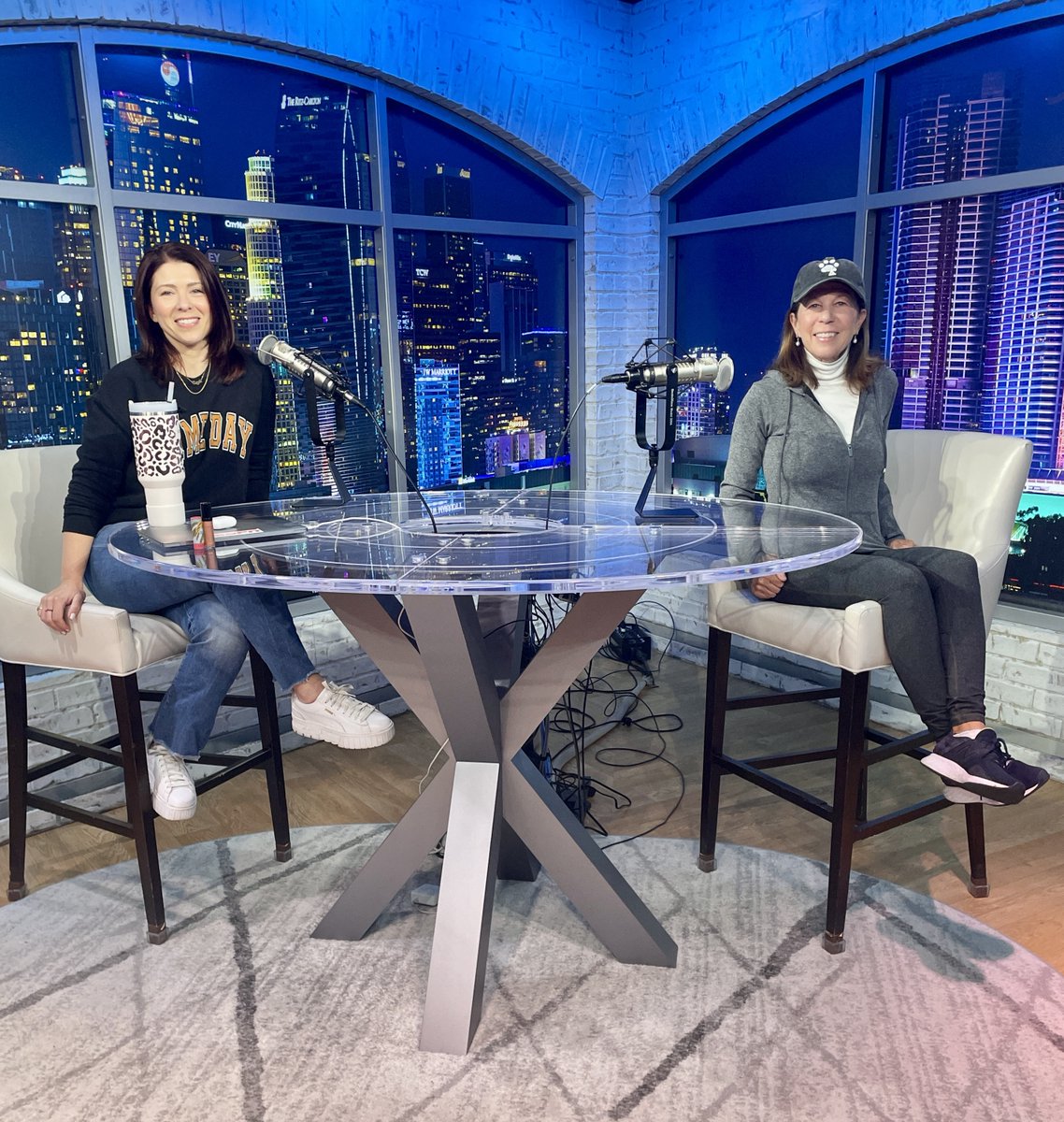 So much fun with <a href="/LizLoza_FF/">Liz Loza</a> on her podcast - and yes, I know my feet don't reach the chair rung - and yes, I added an "m" to make "who" into "whom" on my hat - thank you Liz for having me - that was fun. open.spotify.com/episode/6E7cwr…
