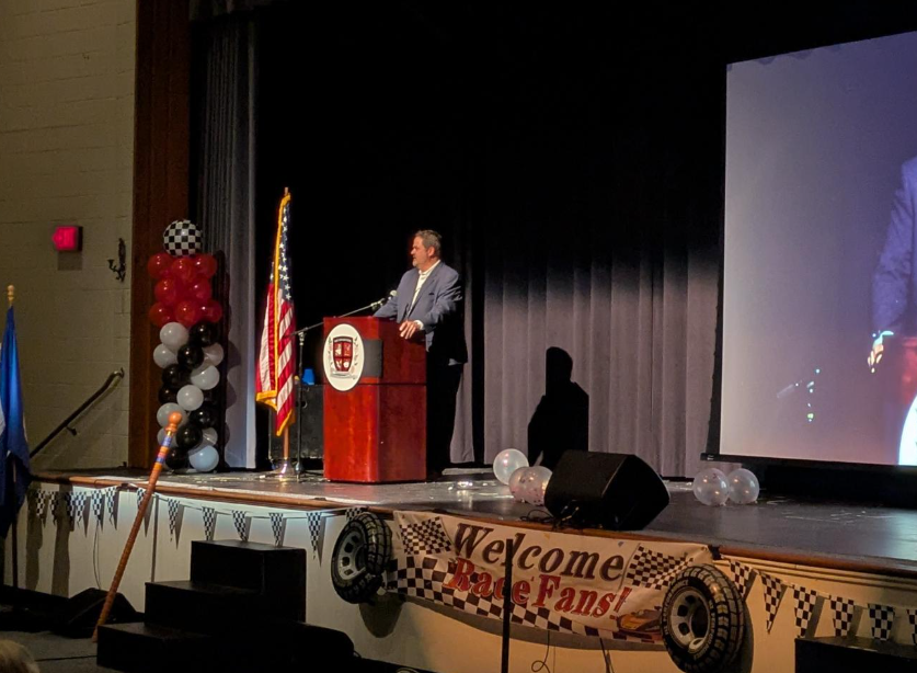 Proud to welcome 500 student leaders and advisors at this year's VSCA 98th Annual Convention at Parkview HS! <a href="/LCPSOfficial/">LCPS News</a>