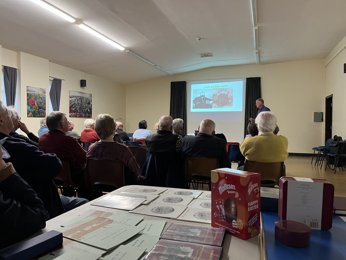 A great talk this evening by Graham Edwards.