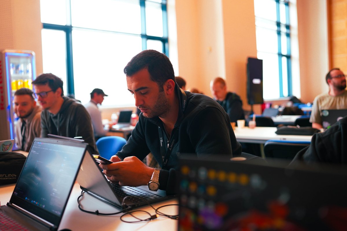 Devs are cooking in Bucharest... 👀🌕

The first $TMAI Hackathon is well underway.