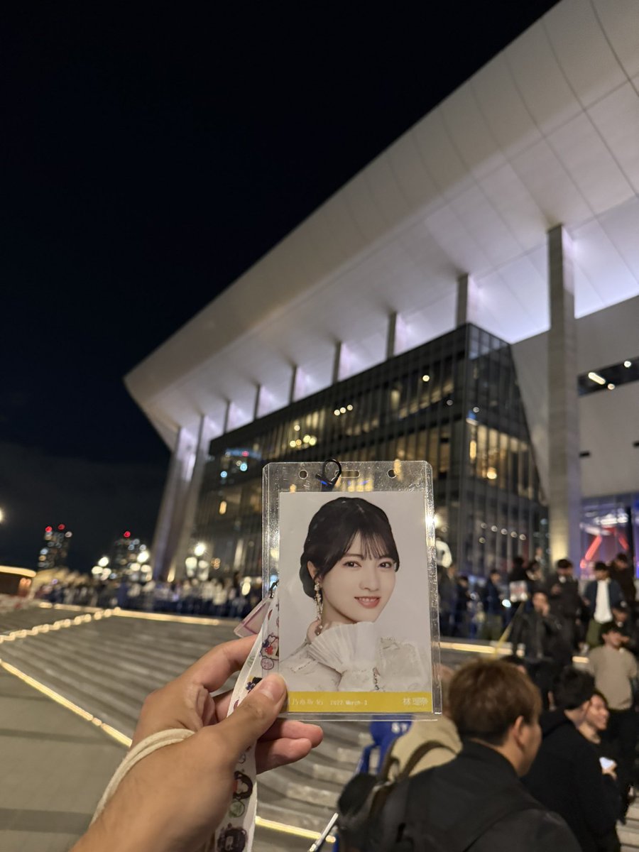 ONCEMINAPENGUI2's tweet photo. 多分学生時代最後のライブかな
でも凄く楽しかった！
#CENTRAL_FEST 
#林瑠奈 https://t.co/VvD1vCyjKQ